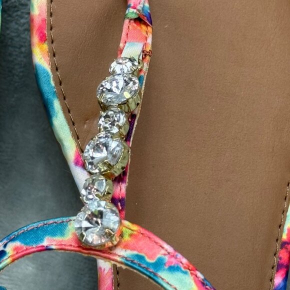 Womens Wild Pair Multicolor Jeweled‎ T-Strap Sandals Size 7 Made In China - Picture 11 of 12